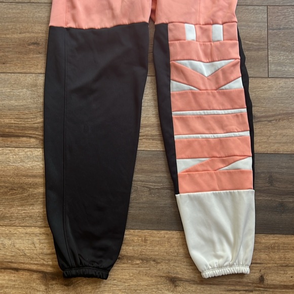 Men’s Small Nike Therma Fit Joggers - Peach, Black & White - Picture 2 of 7